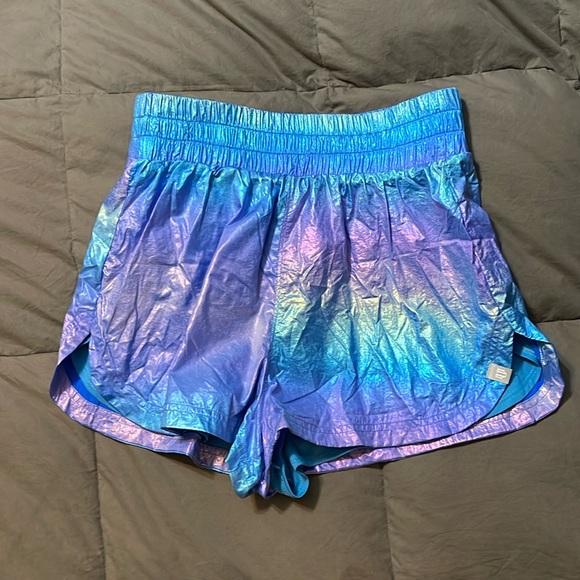 Eleven by Venus Williams Light It Up shorts size S EUC sheer sleeves - Picture 1 of 3